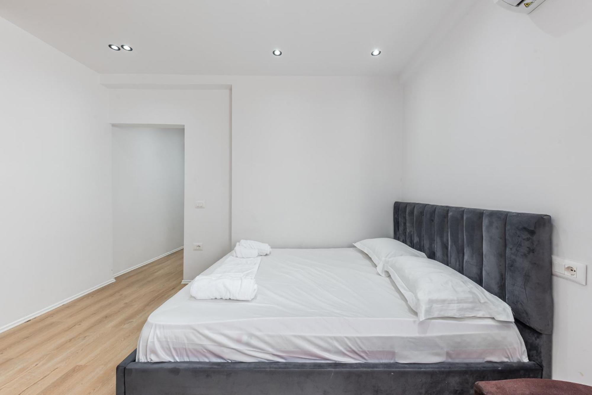 Atelier Apartments By Kondo Stays Tirana Exteriör bild