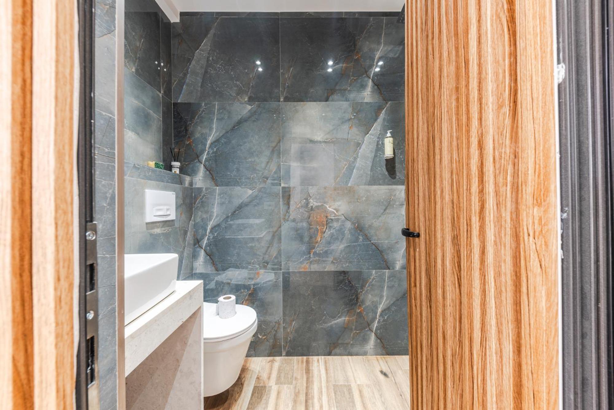 Atelier Apartments By Kondo Stays Tirana Exteriör bild