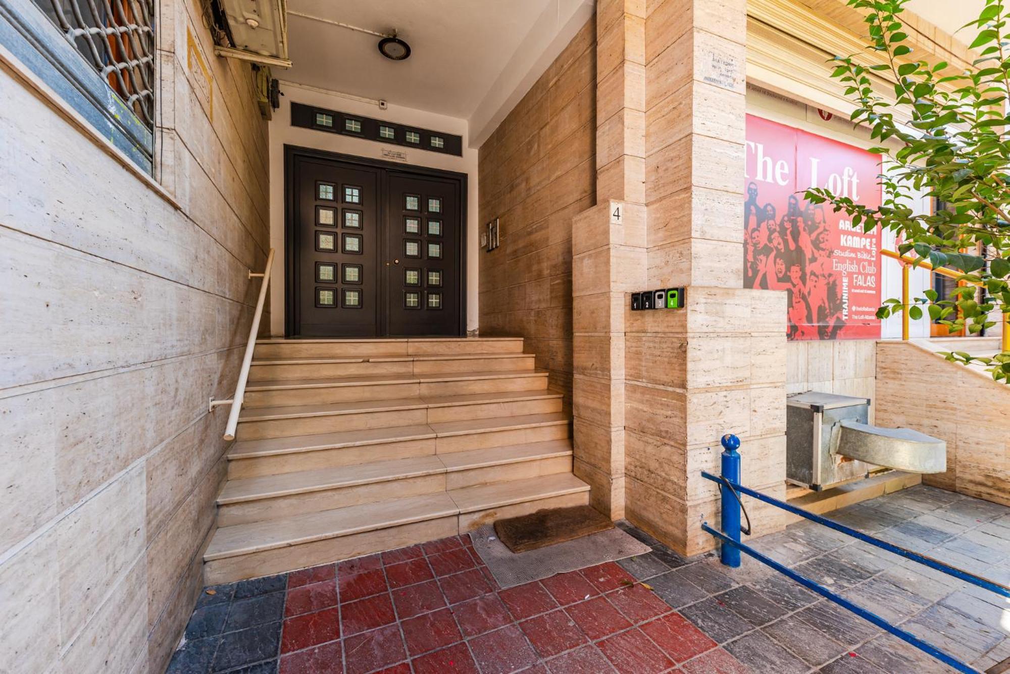 Atelier Apartments By Kondo Stays Tirana Exteriör bild